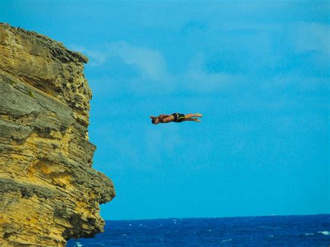 Cliff Diving At Shipwreck Beach Cliff Diving Kauai Poipu