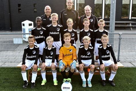 3.6 out of 5 stars. QUICK'20 DISTRICTSKAMPIOEN OOST - E PUPILLEN GENERAAL ...