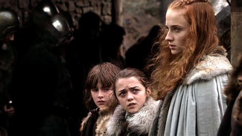 Arya With Sansa And Bran Arya Stark Photo 31146891 Fanpop