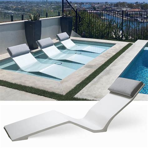 Angle Tanning Ledge Chaise Lounger