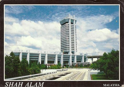 Some of the notable landmarks in this city are sumurwang tower, top glove tower, dataran phb, menara naza ttdi and bangunan palm. Projek Satu Dunia (One World Project)™: Malaysia ...