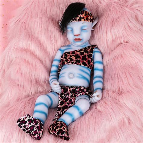 Vollence 20 Inch Avatar Eye Closed Full Silicone Baby Doll