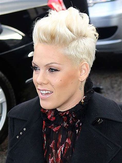 15 Pink Hairstyles Ideas Pink Singer Short Hair Styles Pink Hair