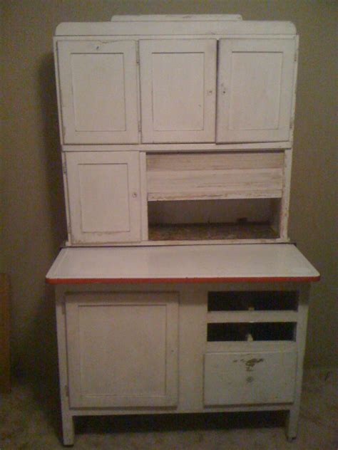We also sell original cabinets and parts when they are available along with lots of other items that would have been found in a depression era kitchen. Vintage Bird: Hoosier Cabinet