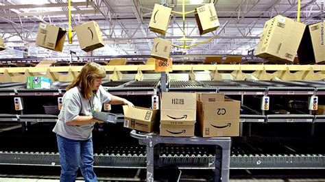 Amazons Warehouses Dont Boost Overall Employment Study Finds