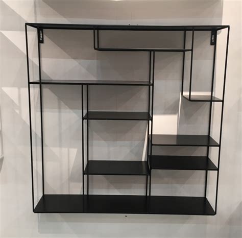 Check spelling or type a new query. Fjerne tapet: Labyrint hylle