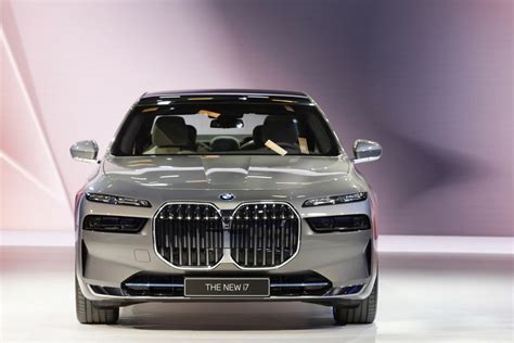 √bmw 7 Series Touring Rendered With Wagon Body Style And Looks
