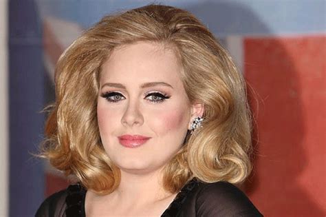 Adele Already Seven Months Pregnant And Due To Give Birth In September