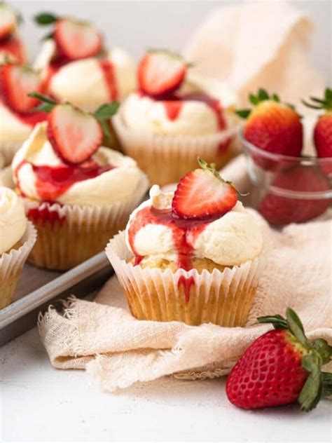 Strawberry Shortcake Cupcakes Catherine Zhang
