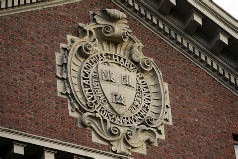 Harvard University Drops Single Sex Club Ban After Lawsuit By