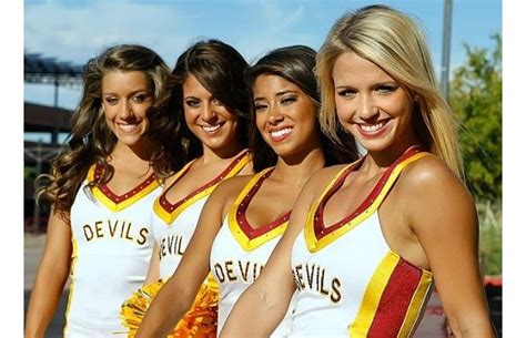 The 20 Sexiest College Cheerleader Squads Of 2011 Cheerleading