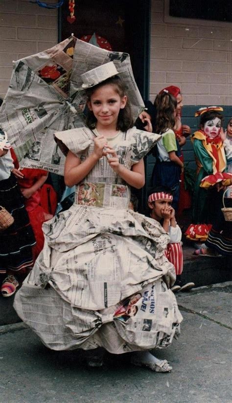 Ver más ideas sobre como hacer disfraces, hacer disfraces, trajes hechos en casa. Galería de Fotos | Ella Hoy | Disfraz con material ...