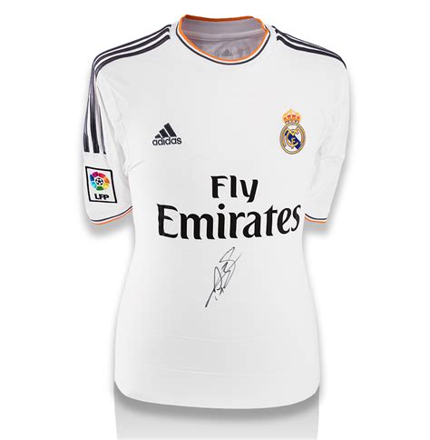Gareth bale ○ best moments at real madrid if you like my content please subscribe to my channel. Gareth Bale Front Signed Real Madrid 2013-14 Home Shirt ...