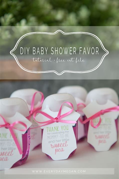Kick it up a notch with some tasty baby shower whip up a batch of these easy, diy baby shower mints! How to make a DIY Baby Shower Favor | Everyday Megan