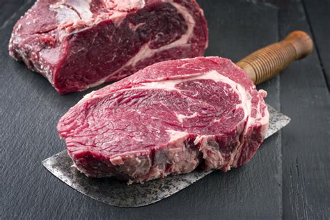 熟成肉の定義とは肉好きなら知っておきたい熟成技法 食料理 オリーブオイルをひとまわし
