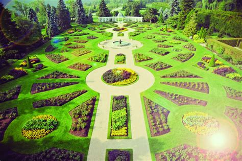 10 Must See Botanical Gardens Across Canada Readers Digest Canada
