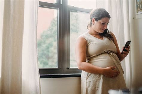 Cheveux secs grossesse, que faire? - green-lilas