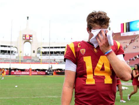 Sam Darnold Reacts To Death Of Former Usc Teammate The Spun Whats