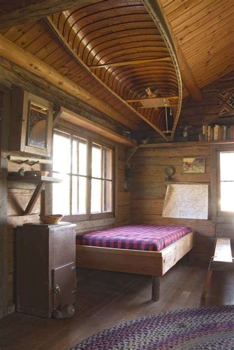 Lauren flanagan has more than 15 years of experience working in home decor and has written extensively for a variety of publications about home decor. Boats on the Ceiling | THE CAVENDER DIARY