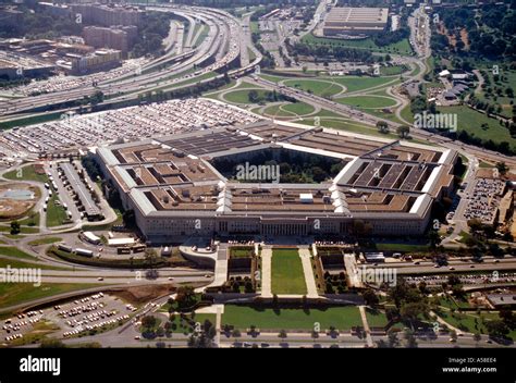Aerial The Pentagon Fotos Und Bildmaterial In Hoher Auflösung Alamy
