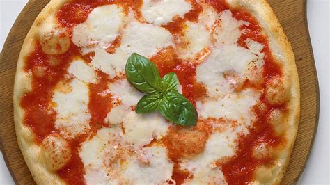 Pizza Napoletana Con Lievito Madre La Ricetta Made In Naples City