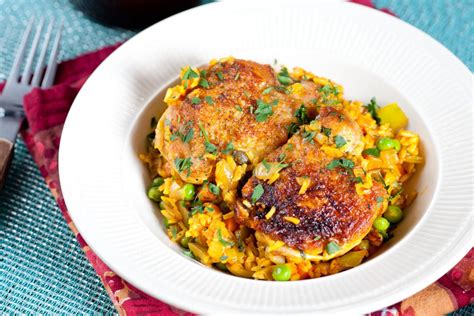 Arroz con pollo is the perfect one pot dinner recipe. Recipe: Arroz con Pollo - Blue Apron