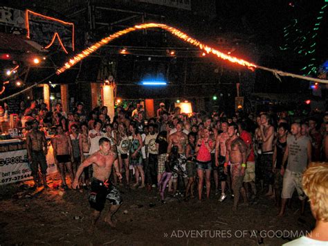 The World S Biggest Best Party Thailand S Full Moon Party