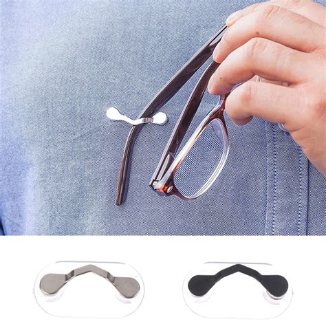 Fashion Multi Function Portable Clothes Clip Buckle Magnet Glasses