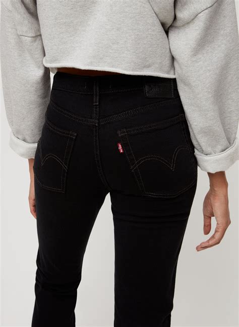 Levi S Wedgie Icon Aritzia Us