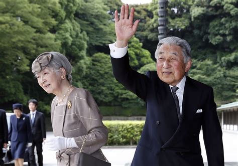 Los Emperadores Akihito Y Michiko De Japón Se Mudarán Del Palacio