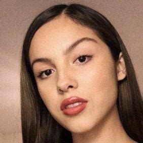 Olivia Rodrigo Net Worth 2022: Money, Salary, Bio - CelebsMoney