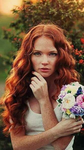 Pin By Fred Kahl On Red Heads Redheads Colorful Fashion Color