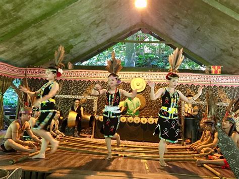 Two week sabah, malaysia, travel itinerary. Malaysian Borneo: Ethnic Groups and Tribes of Sabah ...