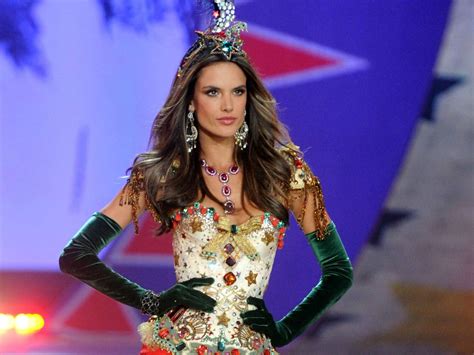 Victoria S Secret Model Alessandra Ambrosio Ate 1 200 Calories A Day For Three Months After