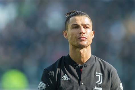 Cristiano Ronaldo é A Primeira Pessoa A Alcançar 200 Milhões De