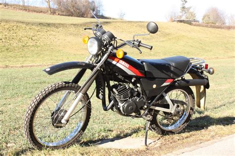 This is a 1980 dt 125 and it is in very good condition. Moto 42 | Yamaha DT 125 MX Details