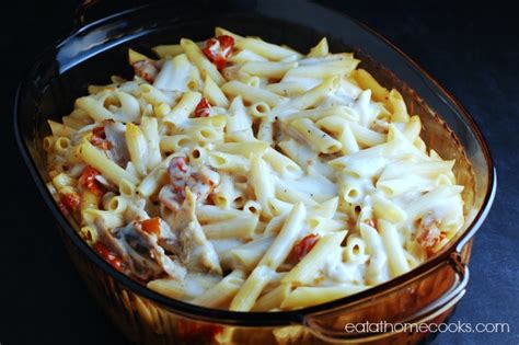 Easy Chicken Alfredo Pasta Bake With Sun Dried Tomatoes