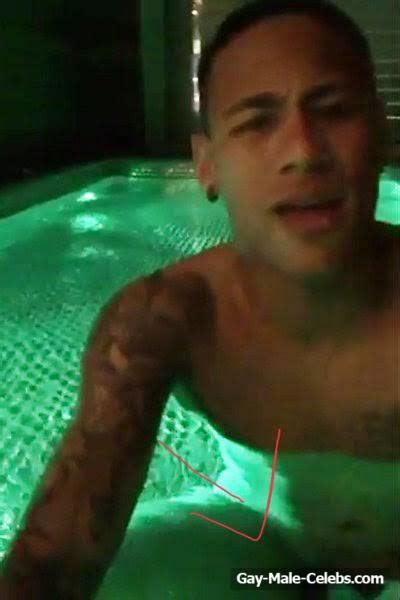 Neymar Nude Flashing His Cock In The Bathtub The Men Men