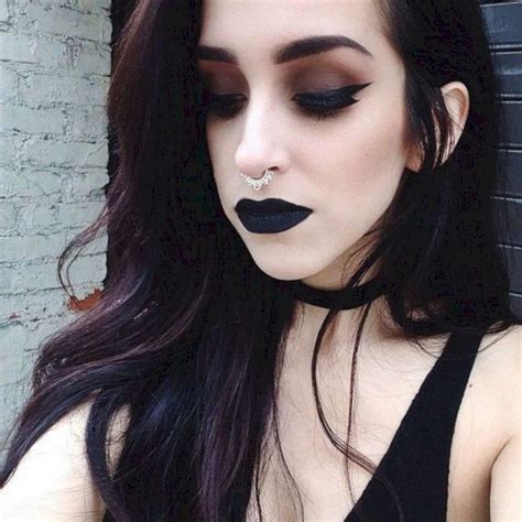 20 Gorgeous Black Lipstick For Women Looks Cool Grunge Makeup Black Makeup Witchy Makeup