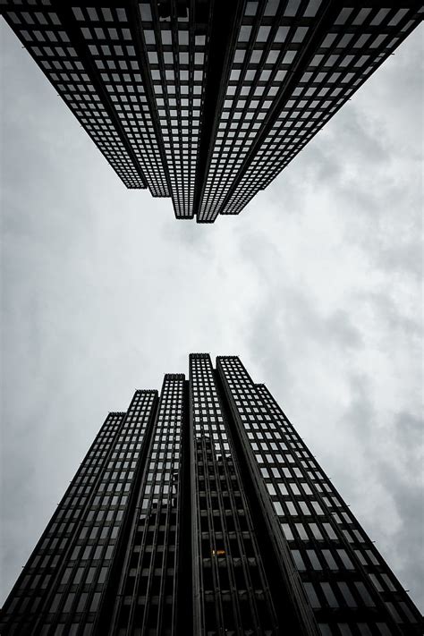 Black Skyscraper Wallpaper 4k Wallpaper Gallery
