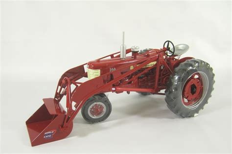 Gardendale flea mall & antique center has been open since 1998 in alabama. SOLD! IH 350 Farmall w/Loader 2006 Pork Expo. 1/16 scale ...