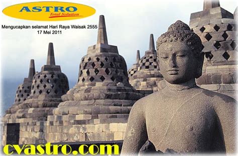 Terkait dengan perayaan hari raya waisak, ada 3 tahap penting di dalam kehidupan buddha yang diperingati dalam perayaan. Selamat Hari Raya Tri Suci Waisak 2555 (th. 2011)