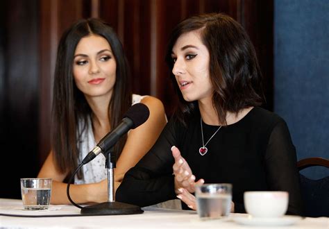Victoria Justice Love Song To The Earth Press Conference 15 Gotceleb