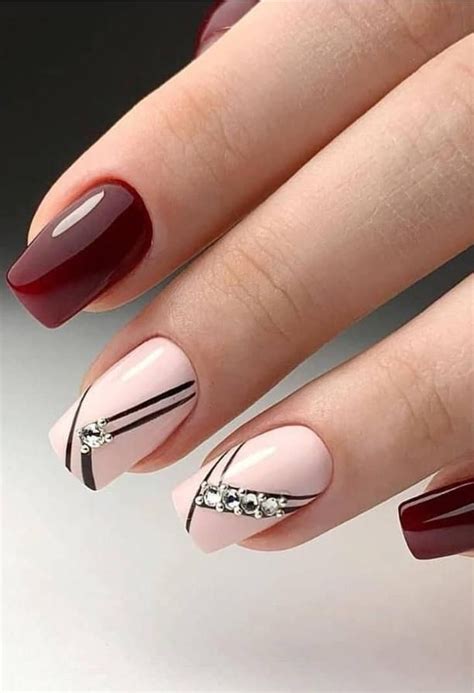 36 Most Beautiful Short Nails Designs In 2020 - Lily Fashion Style | Jel tirnak, Manikür, Tırnak