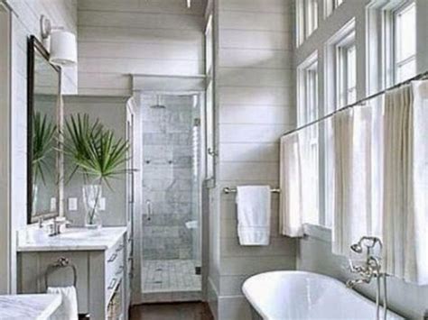 34 Popular And Stylish Small Master Bathroom Remodel Ideas Hmdcrtn