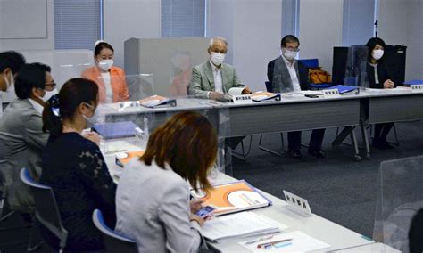 東京都の最新の最低賃金や、過去の最低賃金の推移がグラフで確認できます。 (一部の特例を除く) → 最低賃金の適用される労働者の範囲 (厚生労働省). 最低賃金の引き上げ額、目安示さず…中央審議会 : 社会 ...