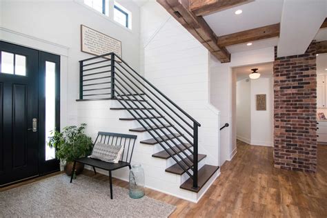 2017 Parade Of Homes Farmhouse Staircase Other By Prairieland