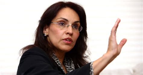 We would like to show you a description here but the site won't allow us. Viviane Morales se lanza a la Presidencia de la República