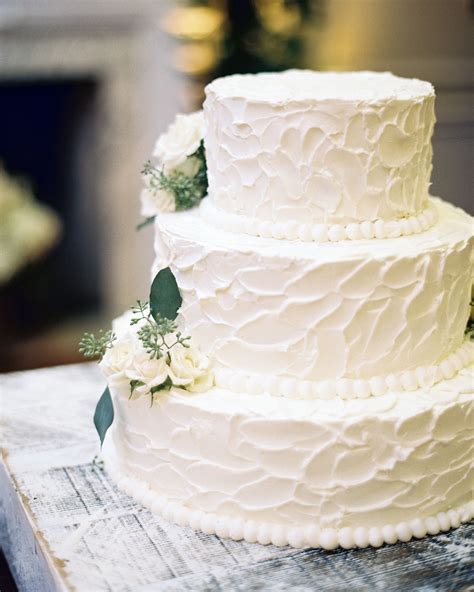 30 Romantic Wedding Cakes Wedding Cake Simple Buttercream Simple
