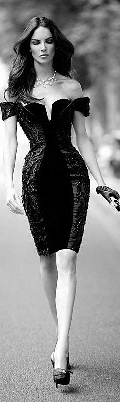 Classy Lady Маленькое черное платье Модные стили Платье черное